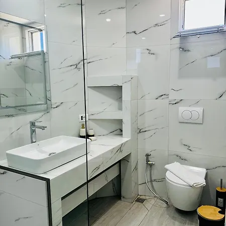 Appartement Merkuri *