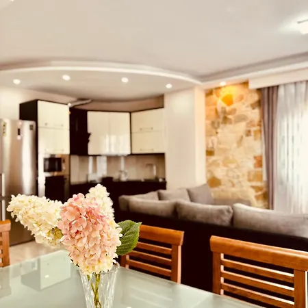 Merkuri Appartement Himarë