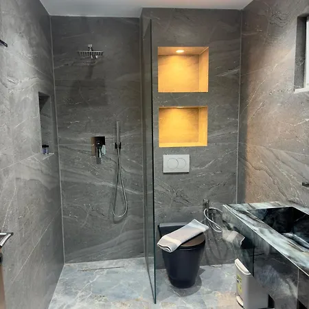 Merkuri Appartement *