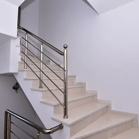Merkuri Holiday home Vlore