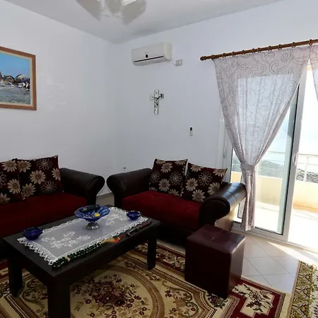 Merkuri Holiday home Vlore