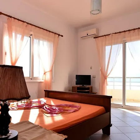 Merkuri Holiday home *